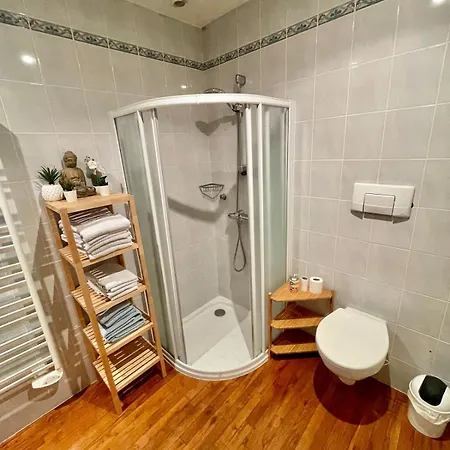 6 Personnes A En Face Du Chateau Apartamento *