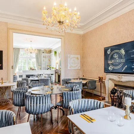 Apartamento 6 Personnes A En Face Du Chateau La Gaubretiere