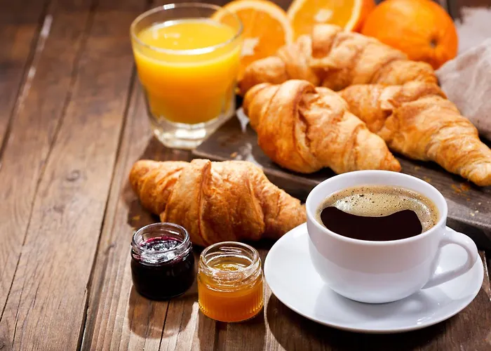 6 Personnes Vue Sur Le Chateau * La Gaubretiere