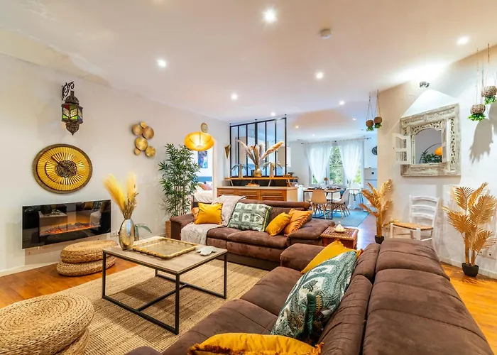 شقة 6 Personnes Vue Sur Le Chateau *